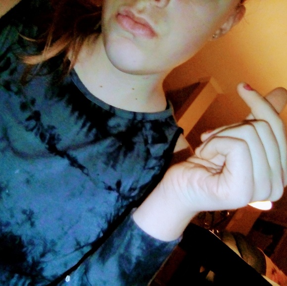 Meet your Posher, Kristen - Picture 1 of 1